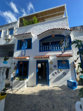CABAÑA EN LA ALDEA DORADAL